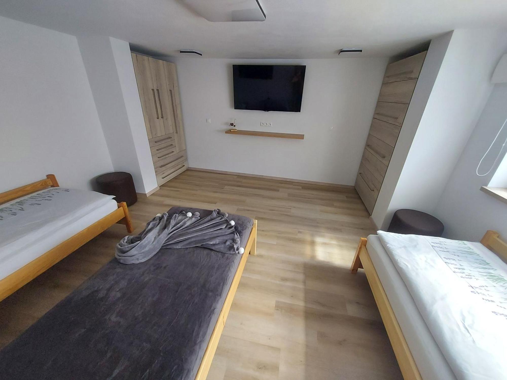 U Mna Doma Apartment Lucatin ภายนอก รูปภาพ