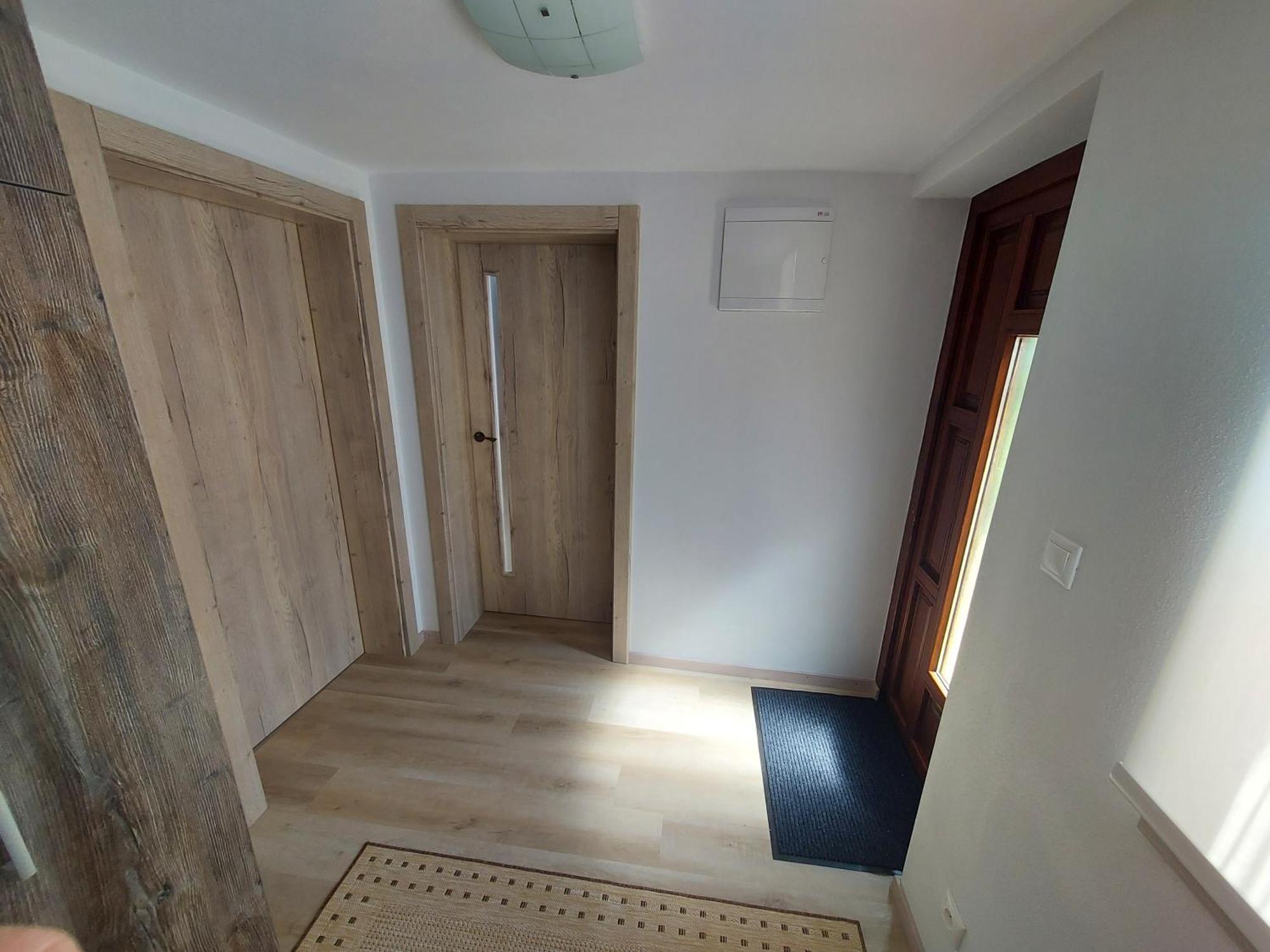 U Mna Doma Apartment Lucatin ภายนอก รูปภาพ